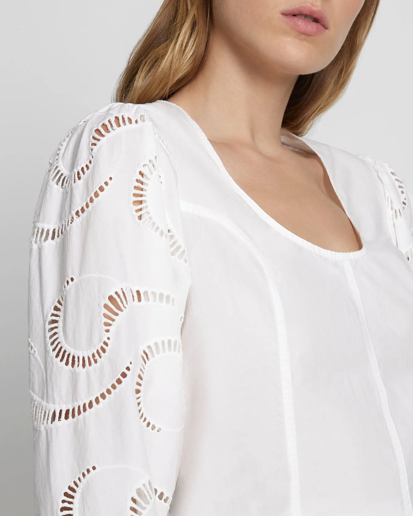 Balloon Sleeve Eyelet Top in Antique White