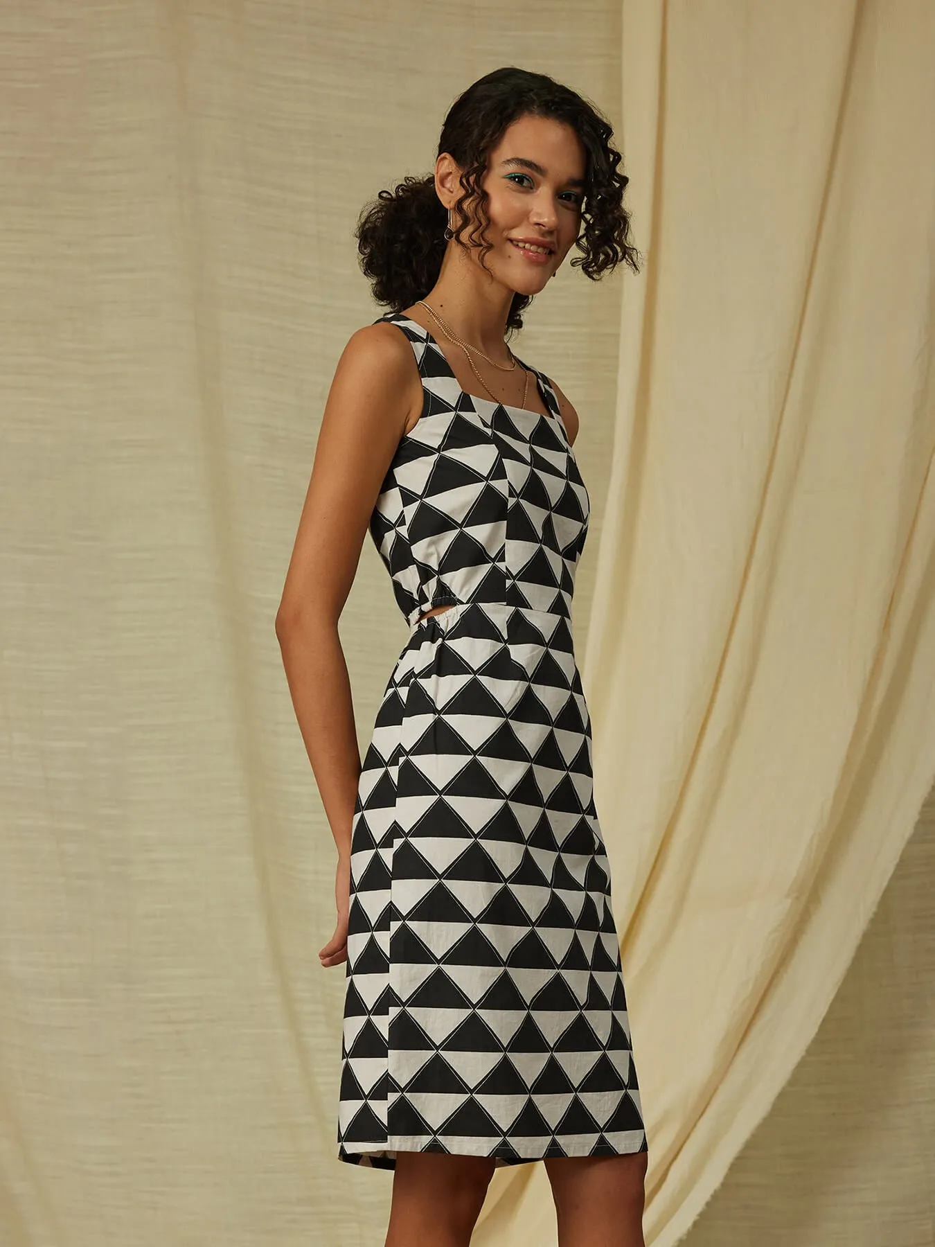 Cotton Poplin Geometric Print Dress - Black & Cream