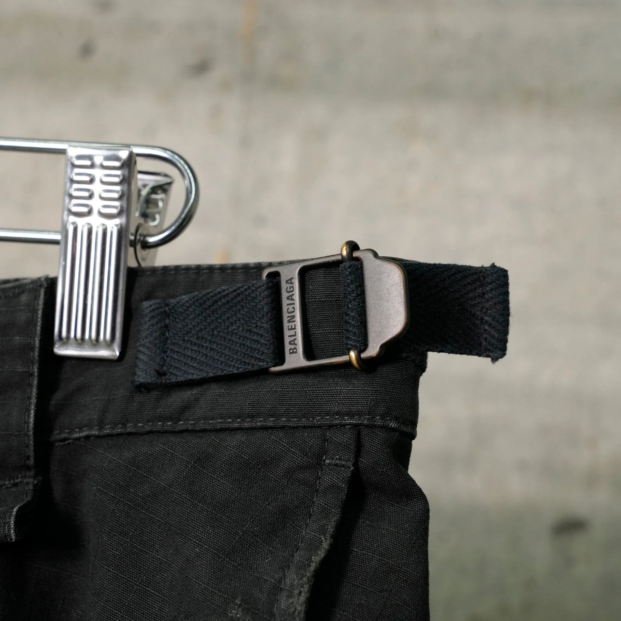 MINIMAL CARGO PANTS / 1000:BLACK