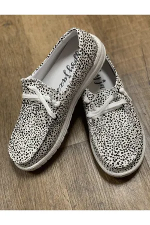 Spotted Lace Up Sneakers