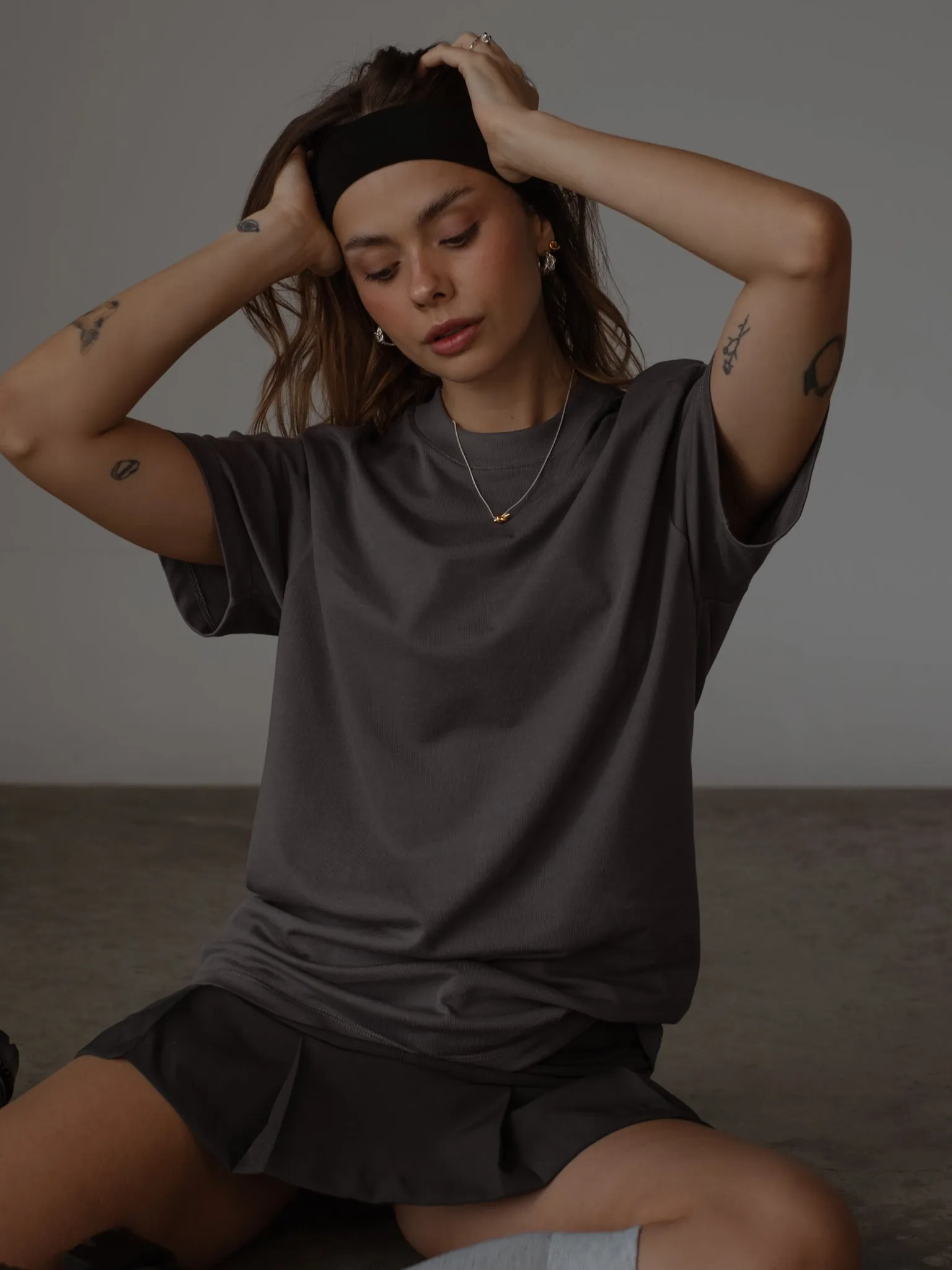 TWIST MINIMAL NECKLACE - GOLD & SILVER